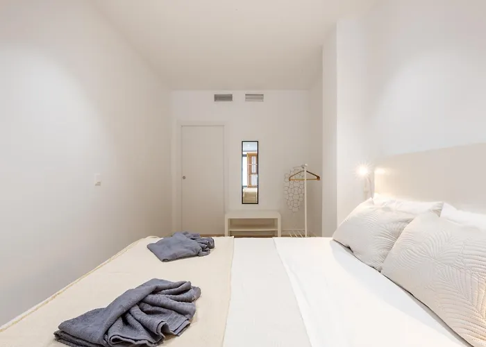 Nuevo Piso Cerca De Universidad Y Playa * Valencia