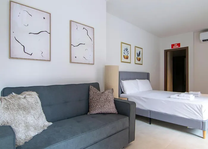 Vlc Host - Luz Casanova