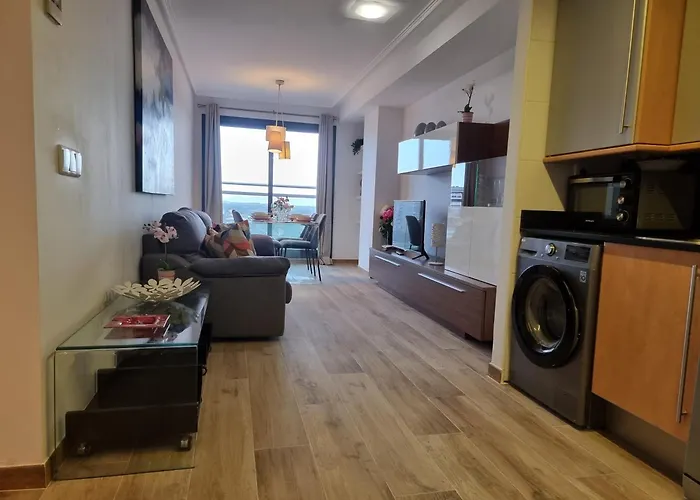 Apto En Ciudad De Ciencias Y Cerca Playa 아파트 *