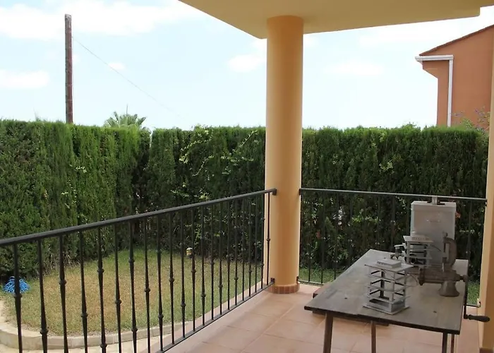 La Casa Del Olivo En Montserrat - * فالنسيا