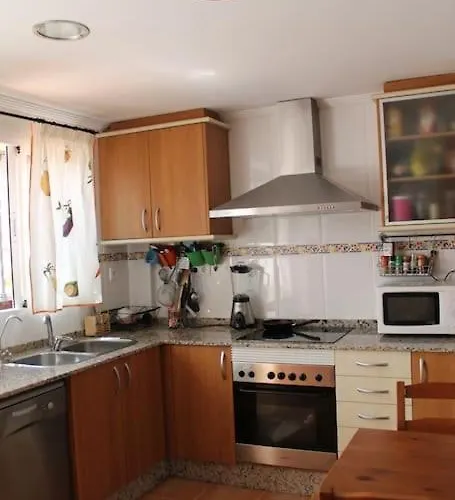 La Casa Del Olivo En Montserrat -