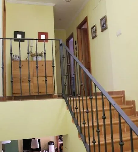 بيت للعطل La Casa Del Olivo En Montserrat - فالنسيا