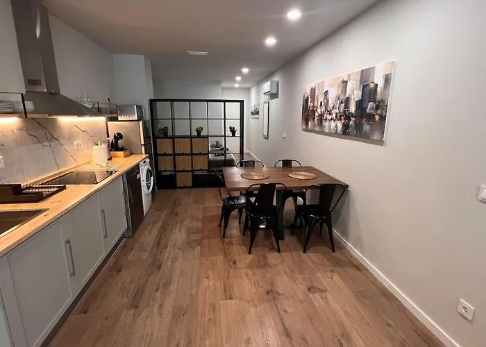 아파트 Artes Y Ciencias I