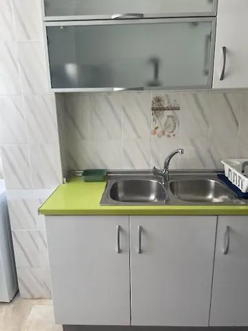 Tranquila Y Centrica Matrimonio En Vivienda Compartida Δωμάτια σε οικογενειακή κατοικία Βαλένθια