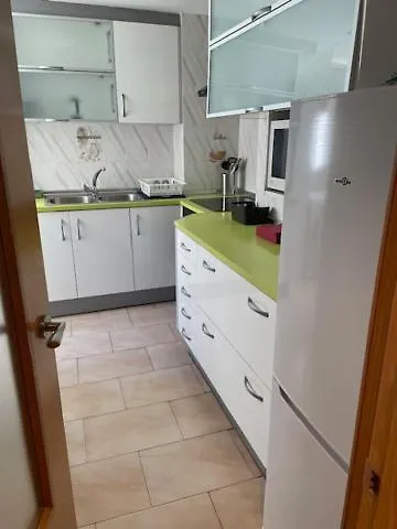 Tranquila Y Centrica Matrimonio En Vivienda Compartida *