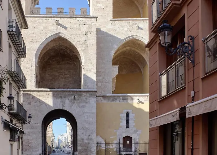 De Diseno En La Plaza Del Carmen F1 Διαμέρισμα