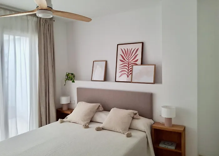 Apartment Bonito De 2 Cerca De La Estacion Joaquin Sorolla