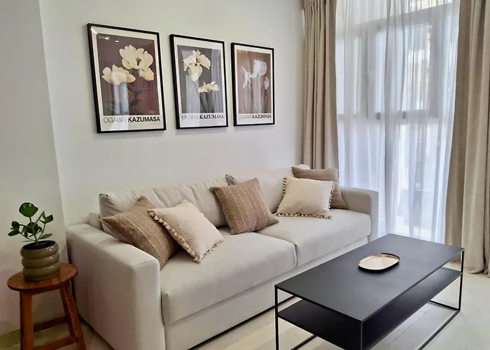 Bonito De 2 Cerca De La Estacion Joaquin Sorolla