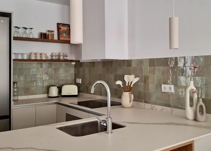 Apartment Bonito De 2 Cerca De La Estacion Joaquin Sorolla *