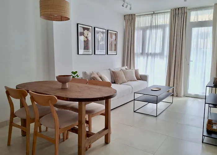 Bonito De 2 Cerca De La Estacion Joaquin Sorolla Valencia