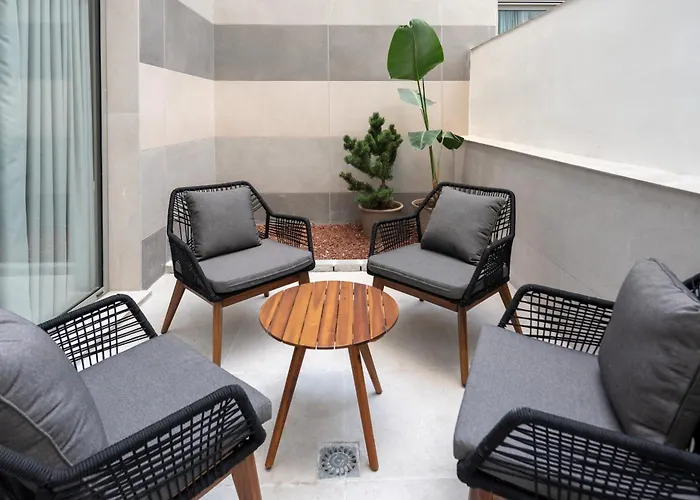 Dorm4you Arena Terraza 04 Aparthotel 4*