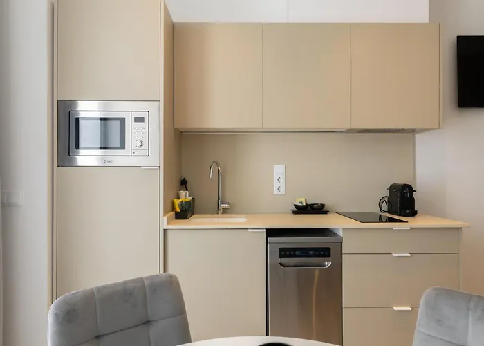 Dorm4you Arena Plaza