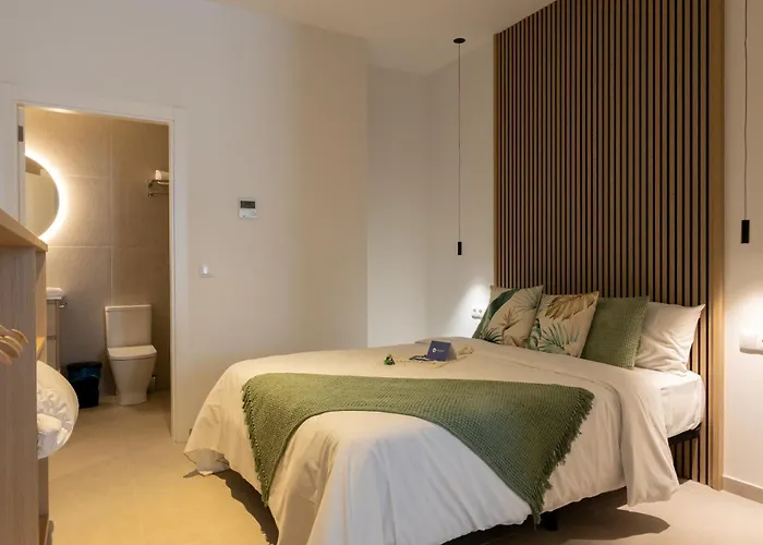 Dorm4you Arena Plaza Валенсия