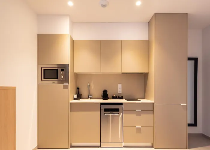 Ξενοδοχείο με διαμερίσματα Dorm4you Arena Family 13 4*