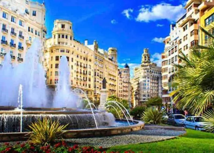 Ruzafa Oceanograf Science Center * Βαλένθια