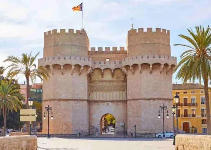 Ruzafa Oceanograf Science Center * Βαλένθια