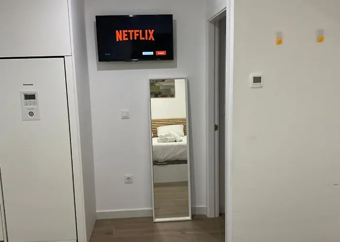 Escolano Mas 11 Noches 아파트 *