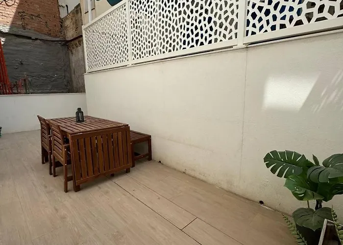 Escolano Mas 11 Noches فالنسيا