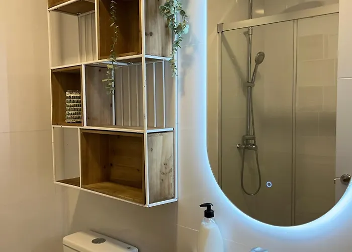 Loft Con Wifi Lavadora Secadora Cama Agradable Muy Proximo 발렌시아