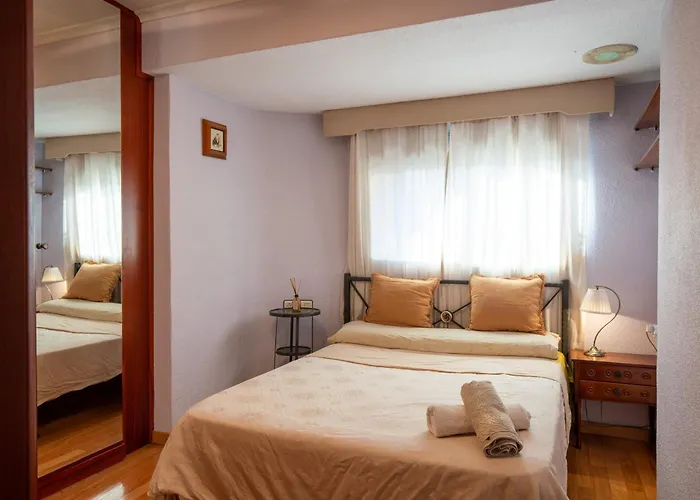 La Casa De Lili Acerca De Palacio De Musica Διαμέρισμα