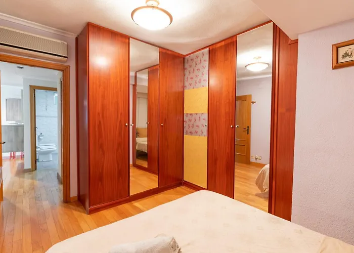 La Casa De Lili Acerca De Palacio De Musica Διαμέρισμα