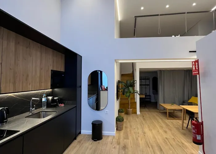 Apartment Loft Accommodative A Valencia