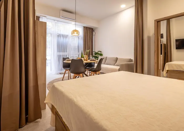 شقة чудовий новий лофт поруч з містом наук فالنسيا