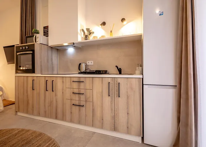 شقة чудовий новий лофт поруч з містом наук