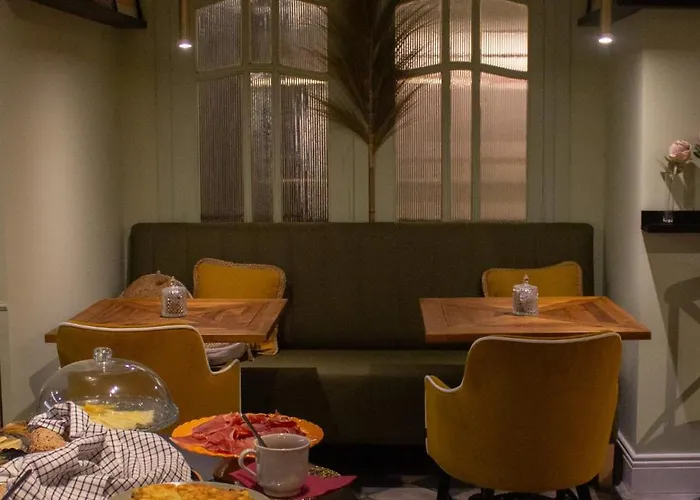 Bed & Breakfast Maison Primado 4*