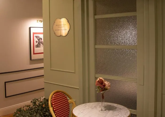 לינה וארוחת בוקר Maison Primado