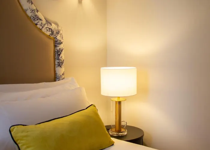 Bed & Breakfast Maison Primado 4*