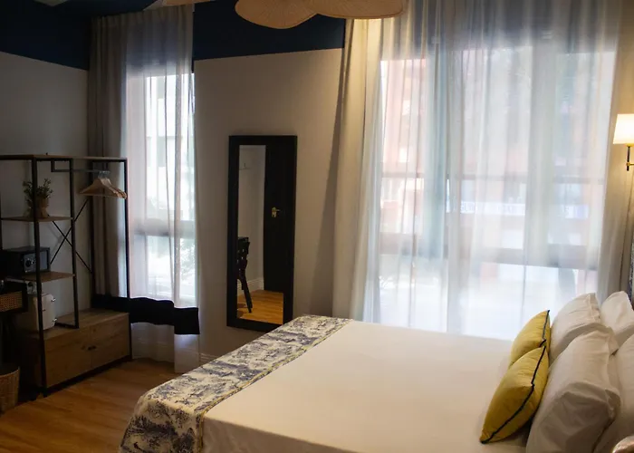 לינה וארוחת בוקר Maison Primado 4*