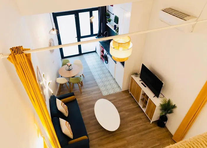 B2 Verdeguer - Cozy Loft Close To The 아파트