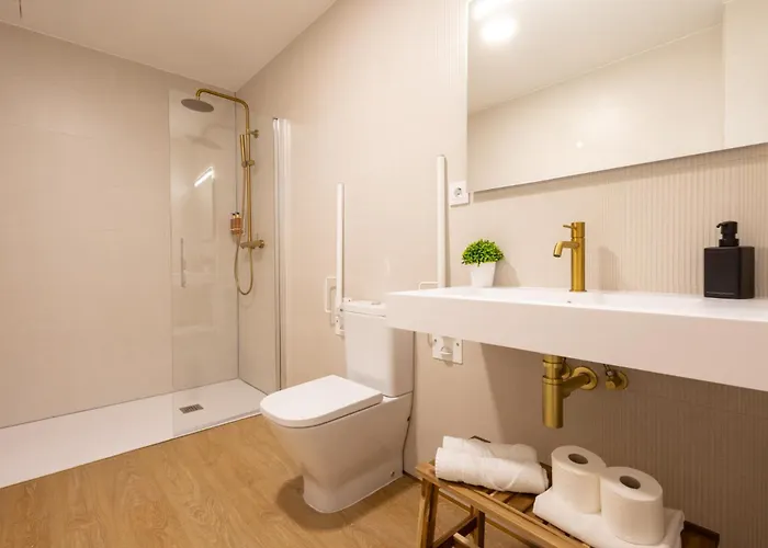 Florit Flats - The Maritim Metro Station