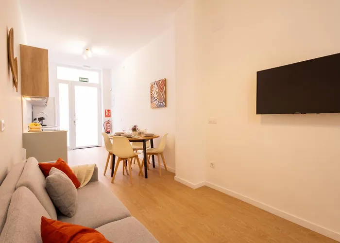 Florit Flats - The Maritim Serreria *