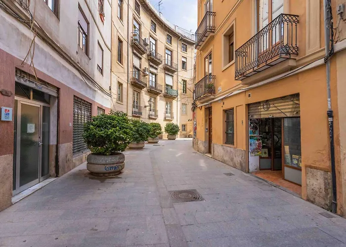 Invalencia - Balmes Flat Market * Валенсия