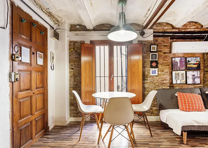 Loft Con Terraza En El Centro شقة