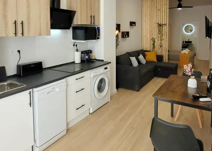 Loft Con Encanto شقة *