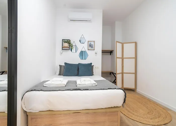 Vlc Host - Ausias March *