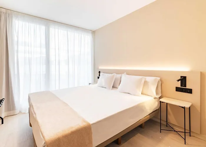 Hotel Hq Arena Valencia