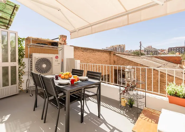 Guestready - Valencia's Sushine Terrace Διαμέρισμα *