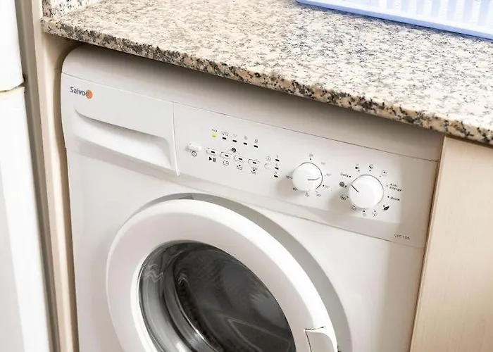 Δωμάτια σε οικογενειακή κατοικία Cardenal 5 *