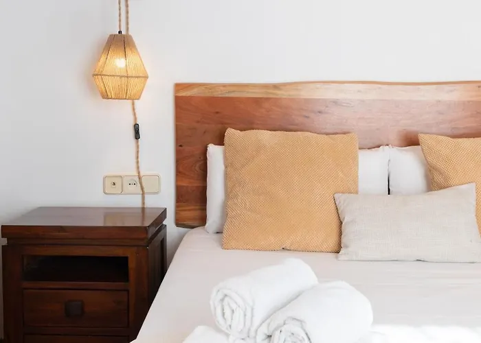 아파트 Travel Habitat Plaza Del Pilar.