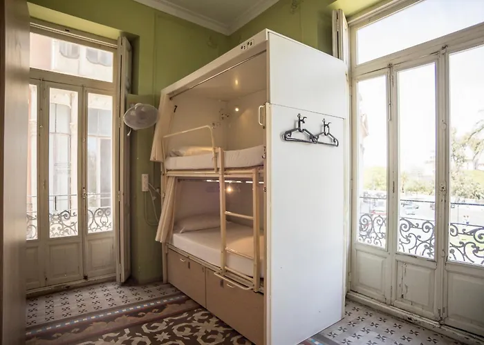 River Hostel Valencia