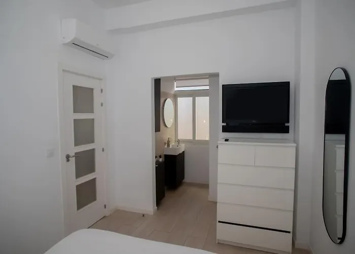 Acogedor Frente A Torres De Serrano Apartment *