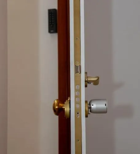 Acogedor Frente A Torres De Serrano *