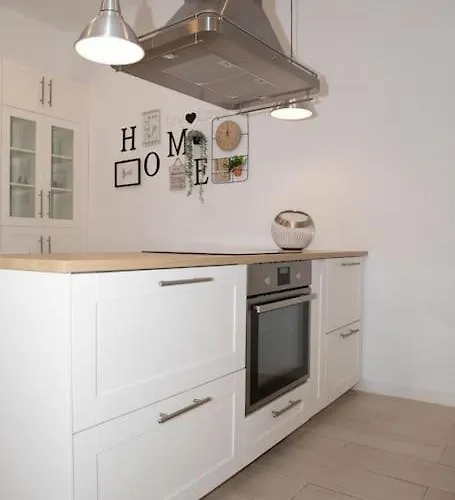 Acogedor Frente A Torres De Serrano Apartment *