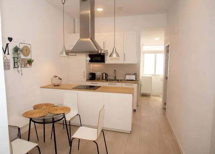 Acogedor Frente A Torres De Serrano Apartment *