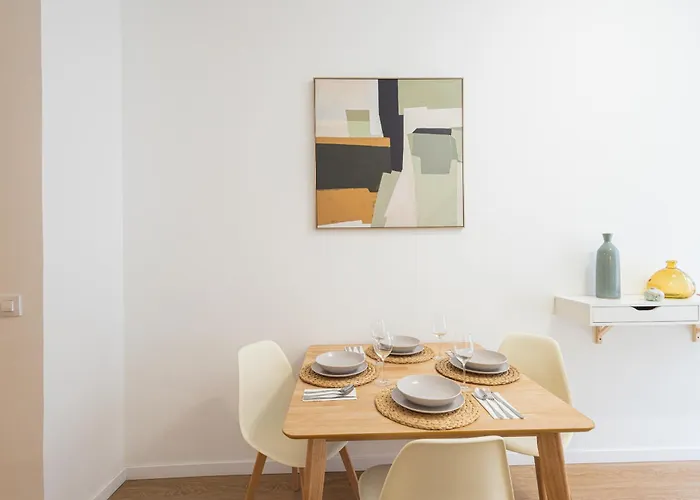 Florit Flats - The Maritim Serreria