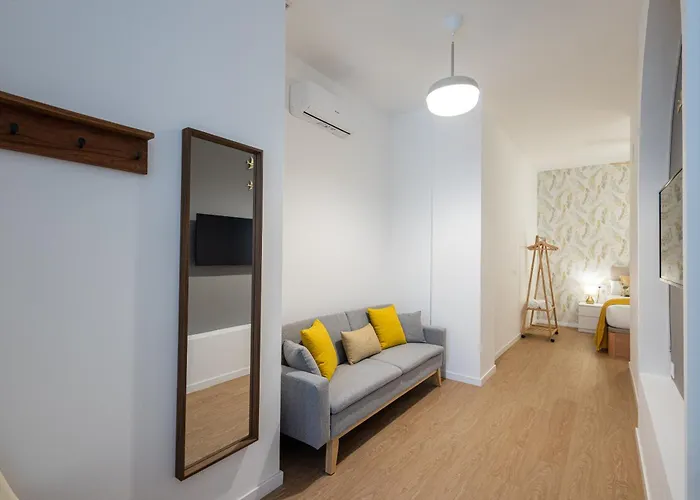 Florit Flats - The Maritim Serreria